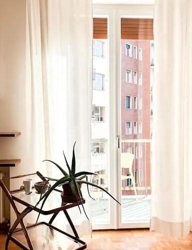 Apartment Giallo Lame